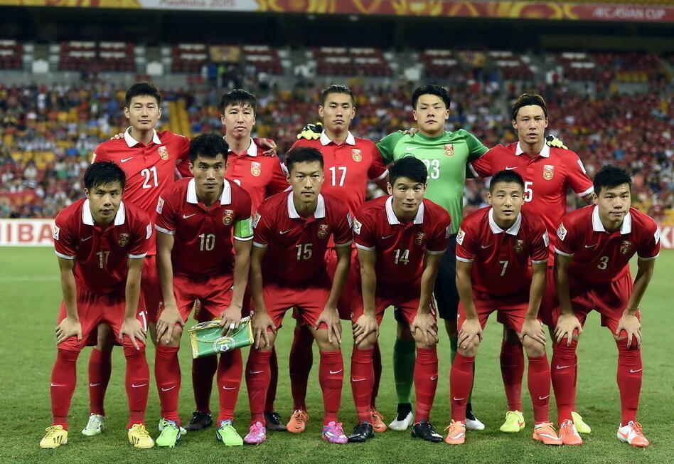  這套首發(fā)如何？國足上次贏沙特在2015年，于海任意球折射一劍封喉