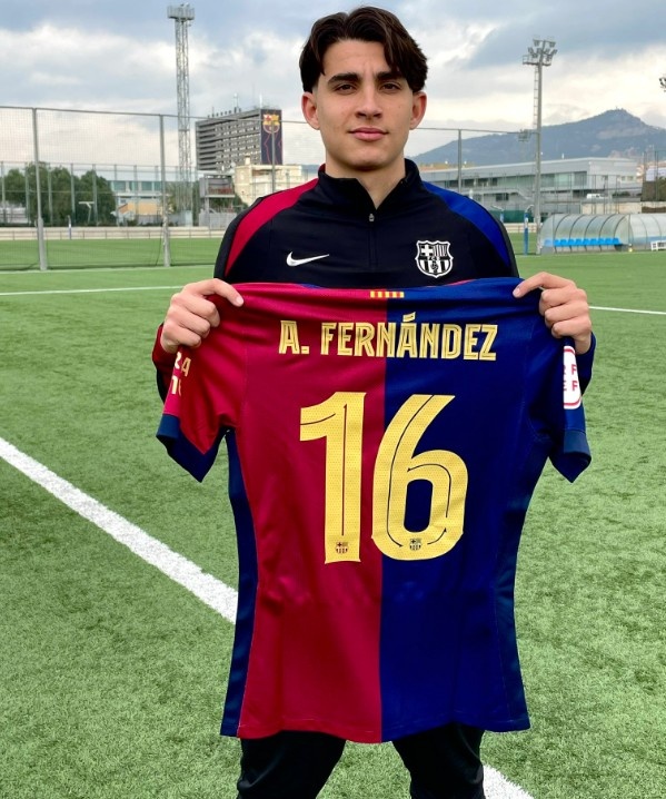 官方：巴薩小將托尼-費爾南德斯升入巴薩競技，將身披16號球衣