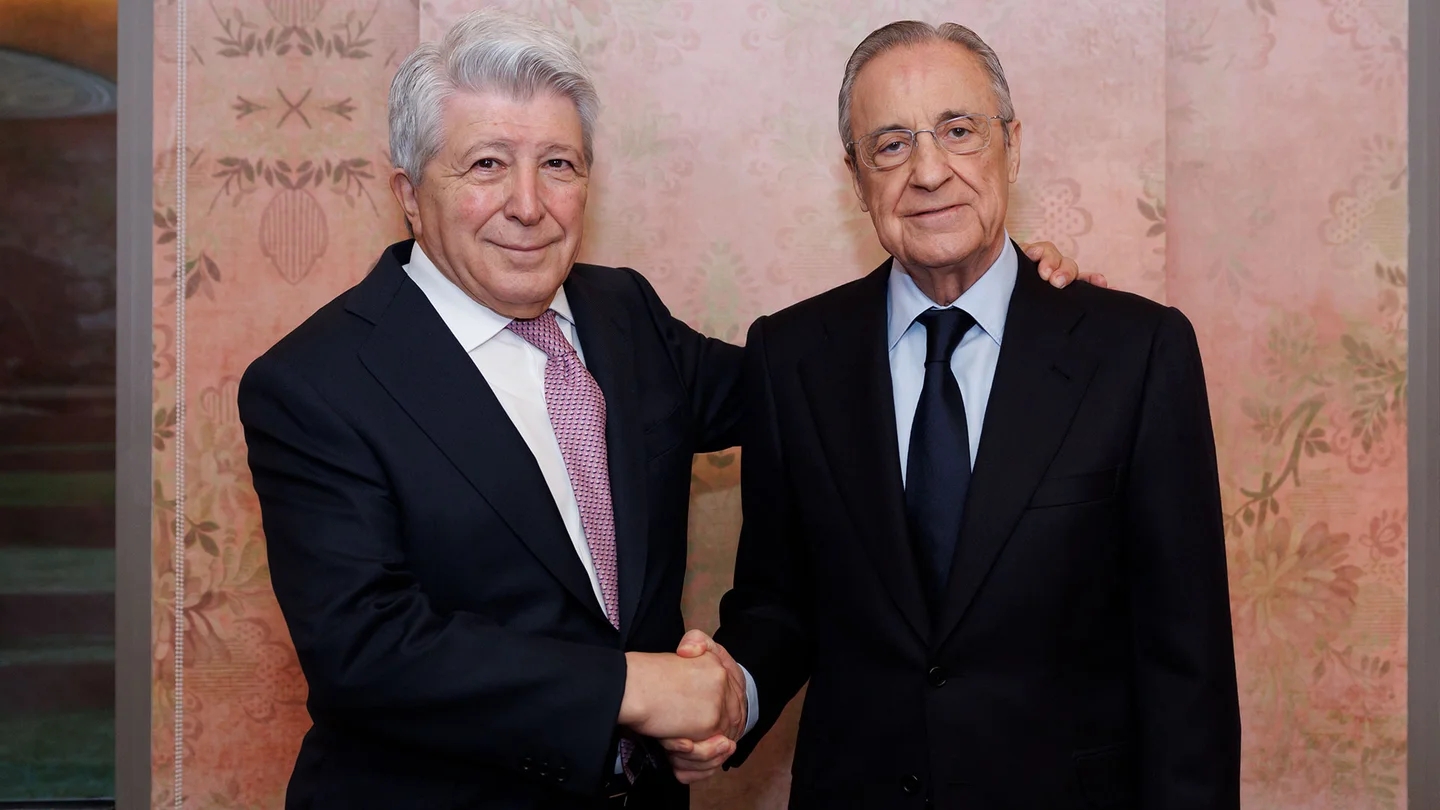  弗洛倫蒂諾和馬競主席塞雷佐德比戰(zhàn)前會面，兩人握手致意