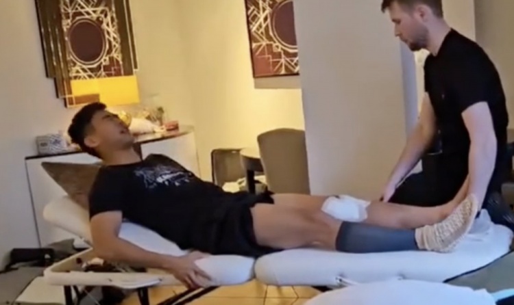  戴偉浚曬視頻：康復(fù)從術(shù)后第一天開始，但我卻忽然帶上痛苦面具