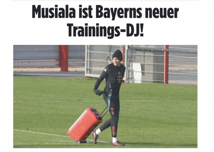  圖片報：孔帕尼上任后熱身訓練時會放音樂，穆西亞拉近期是新任DJ