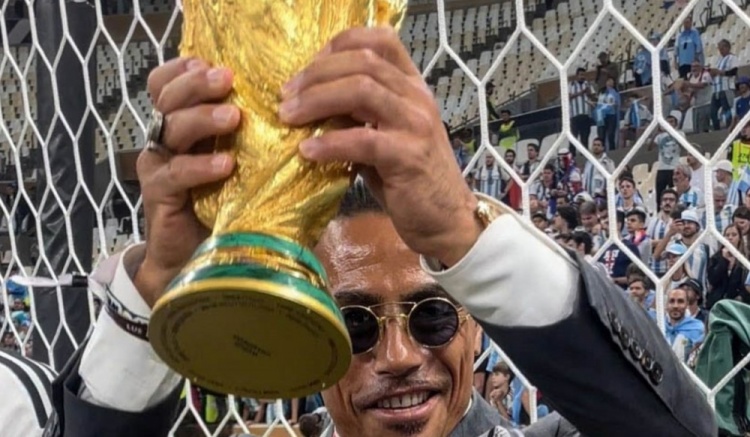  撒鹽哥道歉：觸摸世界杯是我的錯(cuò)誤，因?yàn)槟惚仨氁袷匾?guī)則