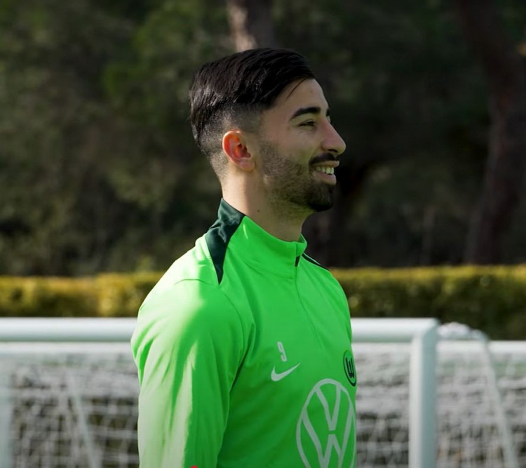  記者：英超&法鷹有意狼堡前鋒阿穆拉，轉(zhuǎn)會費3000萬-4000萬歐