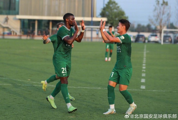  記者：國安今天將與拉查布里府進行教學賽，對手在泰超排名第7