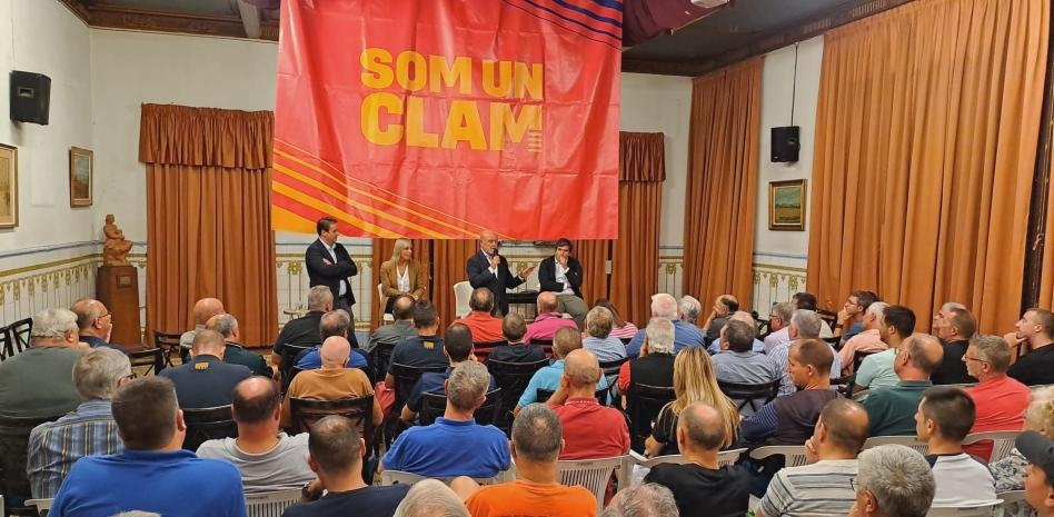  世體：巴薩反對(duì)派堅(jiān)決捍衛(wèi)會(huì)員制，稱球隊(duì)有向股份制轉(zhuǎn)變的風(fēng)險(xiǎn)