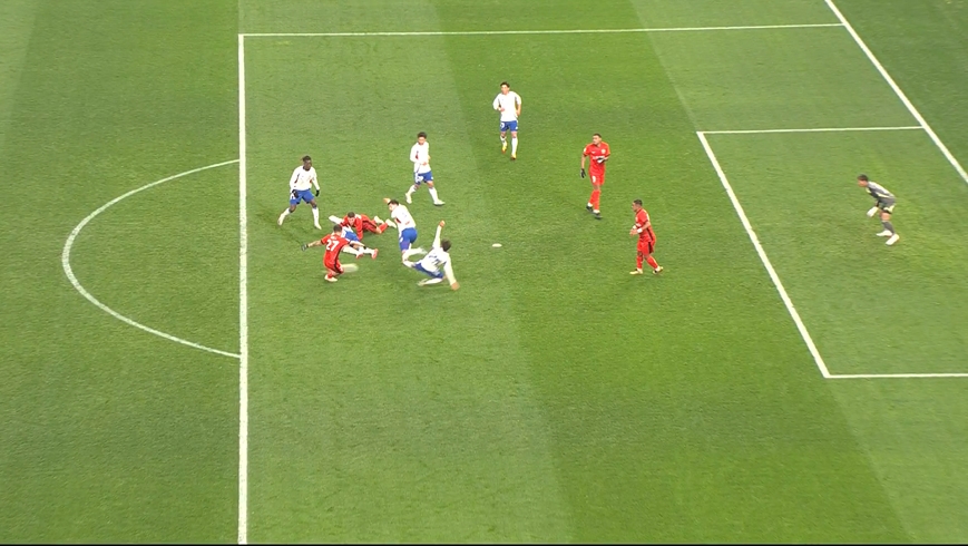  進球無效！萊昂納多開場第11分鐘低射破門，可惜越位在先