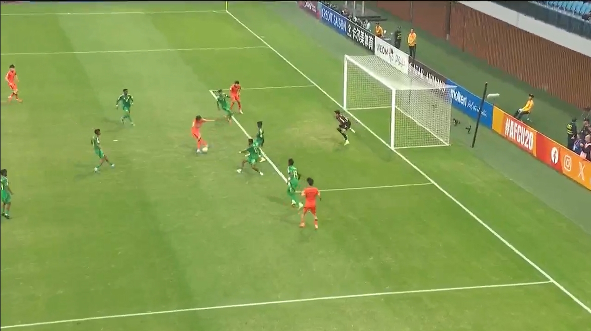  意難平！國青本場失良機合集：劉誠宇失點+踢呲，王鈺棟擦柱而出