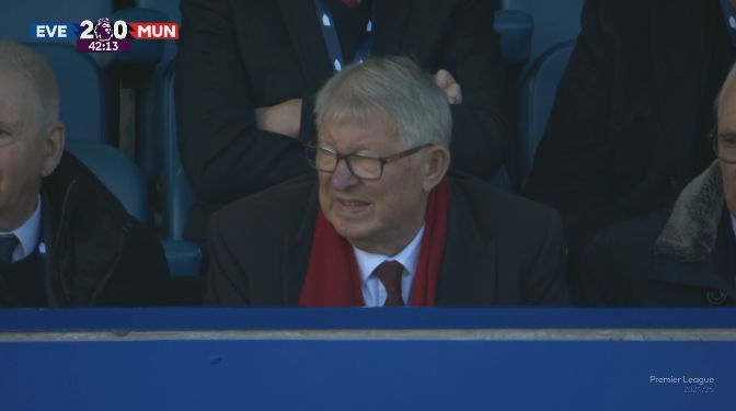  保重身體！曼聯(lián)最后一次造訪古迪遜公園，83歲弗格森現(xiàn)場觀戰(zhàn)