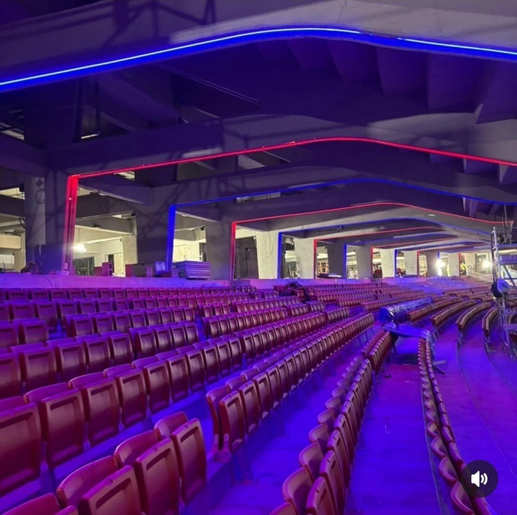  何時(shí)竣工？諾坎普仍在測(cè)試第一層看臺(tái)的照明系統(tǒng)