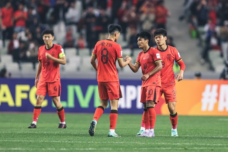  壓著打，站著死，用悲情換來希望，這屆國青值得掌聲！