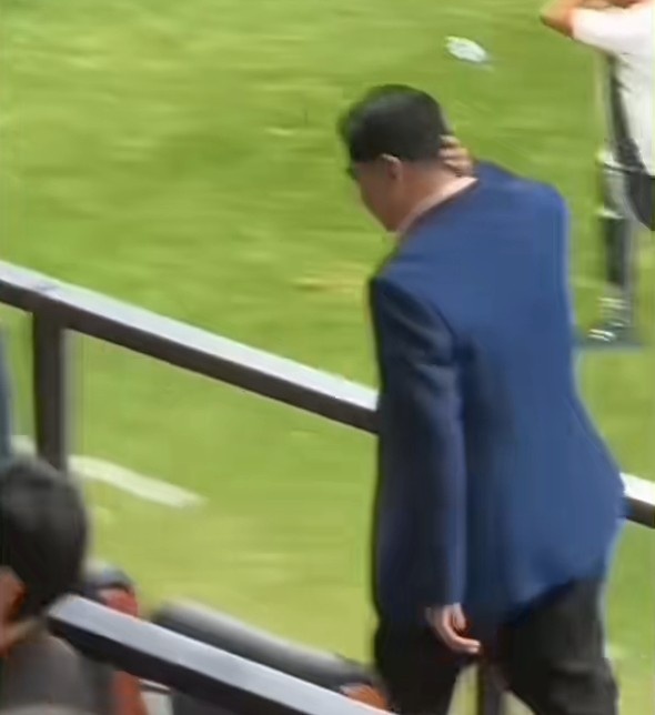  遺憾！國青被絕殺后足協(xié)主席宋凱失落離場 此前采訪已為留洋鋪路