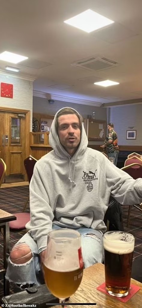  郵報(bào)：在曼城擊敗普利茅斯賽后，格拉利什現(xiàn)身附近酒吧消費(fèi)