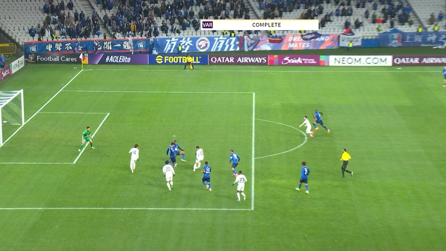  申花逃過一劫！鮑亞雄后場出球失誤，川崎前鋒破門越位在先無效！