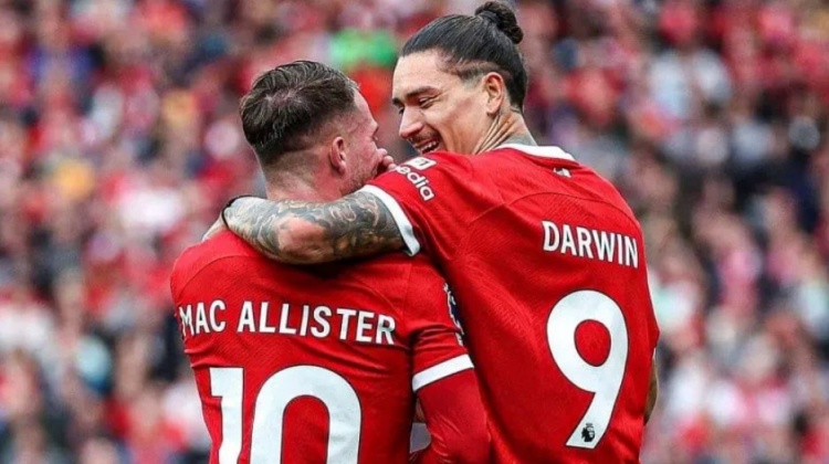  努涅斯調(diào)侃麥卡：我告訴他，如果經(jīng)過我不要看我，我不想帶來厄運(yùn)