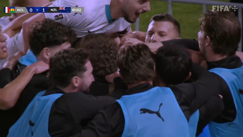  直通世界杯近在咫尺！大洋洲世預(yù)賽決賽，新西蘭下半場5分鐘2球