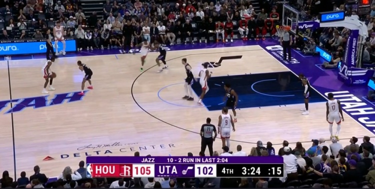  奮起直追！爵士2分鐘內(nèi)外開花打出10-2的攻擊波迅速迫近比分