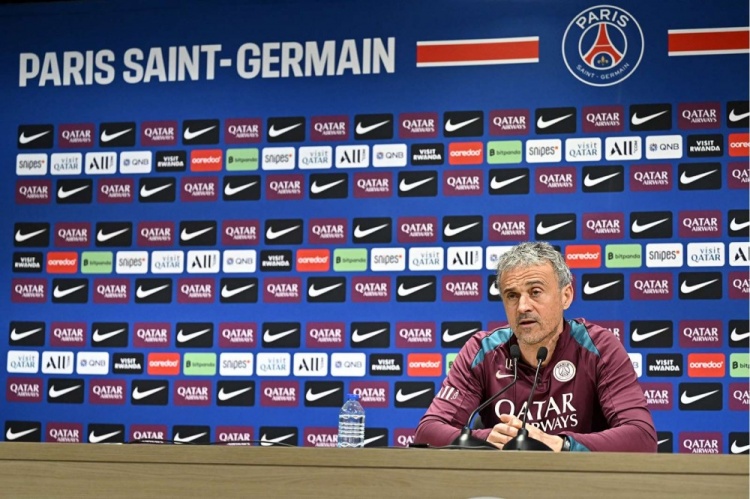  剩8輪領(lǐng)先19分！恩里克：這事不重要 官方確認(rèn)前永遠(yuǎn)不會(huì)自稱(chēng)冠軍