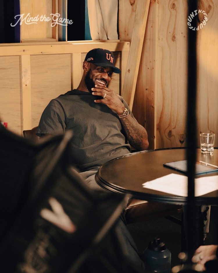  Windhorst：詹姆斯認為球迷想看純粹關(guān)于籃球的播客是大錯特錯