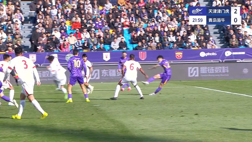  進(jìn)球無(wú)效！巴頓禁區(qū)內(nèi)抽射破門，VAR介入判罰阿代米越位在先