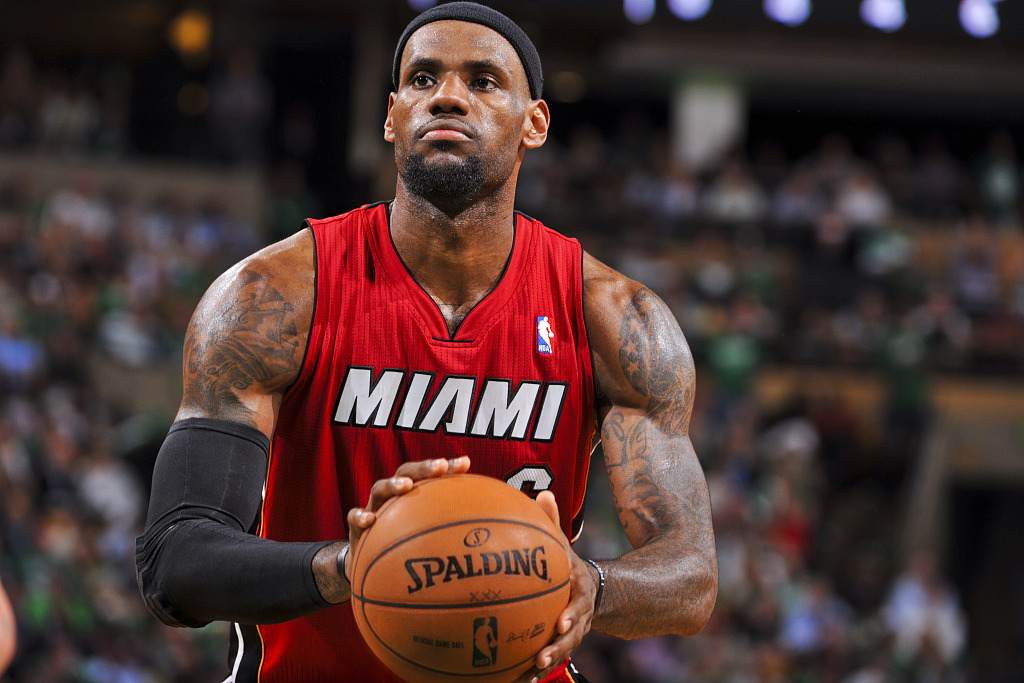  詹姆斯：我去邁阿密就像離家上大學(xué) 人生前25年我都在家鄉(xiāng)阿克倫