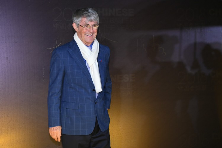  米盧：中國(guó)隊(duì)最近幾場(chǎng)結(jié)果都不錯(cuò)，祝愿中國(guó)隊(duì)能闖進(jìn)世界杯決賽圈