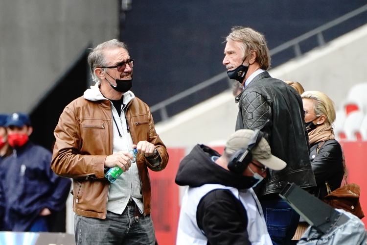  郵報：曼聯(lián)球迷團體致信拉爵，要求協(xié)商球迷持股&暫停門票漲價