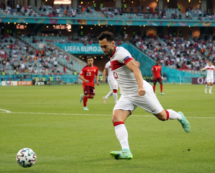  恰20：土耳其希望參加下屆世界杯，但目前目標(biāo)是升入歐國(guó)聯(lián)A級(jí)別