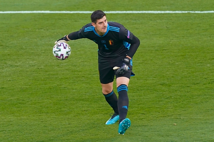  庫(kù)爾圖瓦：我和比利時(shí)新帥加西亞進(jìn)行了會(huì)面，我期待重返國(guó)家隊(duì)