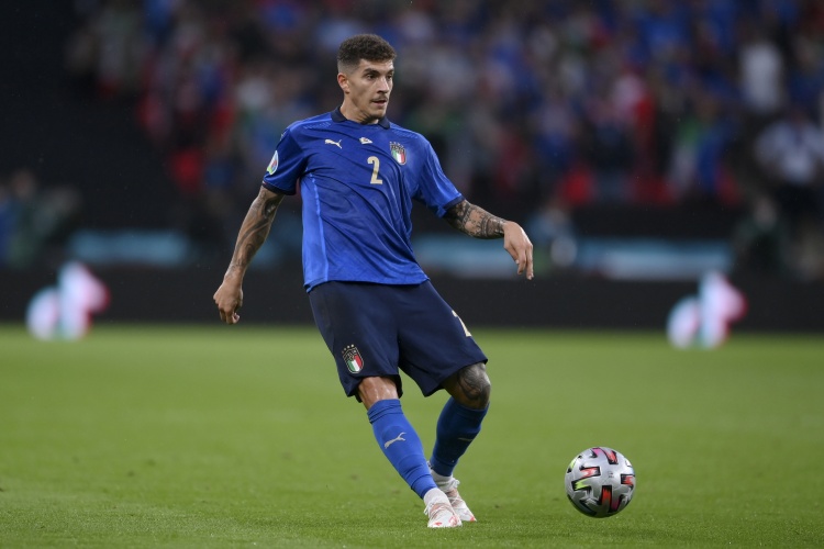  迪洛倫佐：我認(rèn)為我應(yīng)該獲得一個點球，第二個丟球是不可接受的