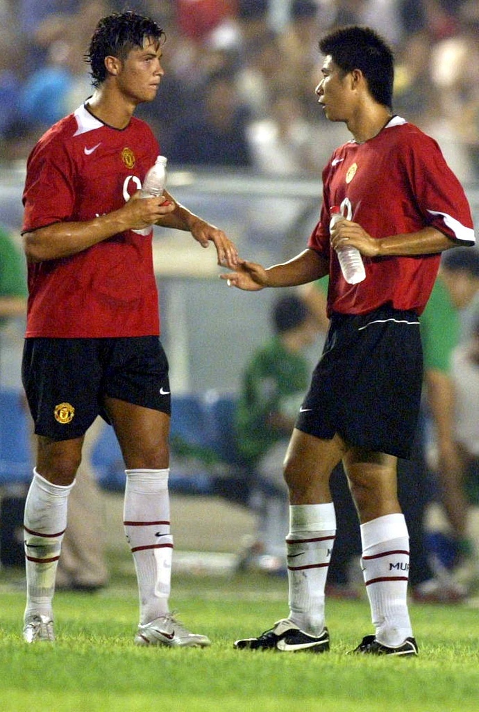  本屆有人能留洋嗎？05國(guó)青隊(duì)，董方卓效力曼聯(lián)，蒿俊閔加盟沙爾克