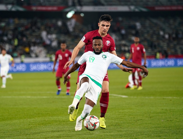  沙特媒體：去年意外墜樓的沙特國腳穆瓦拉德，目前仍在醫(yī)院治療