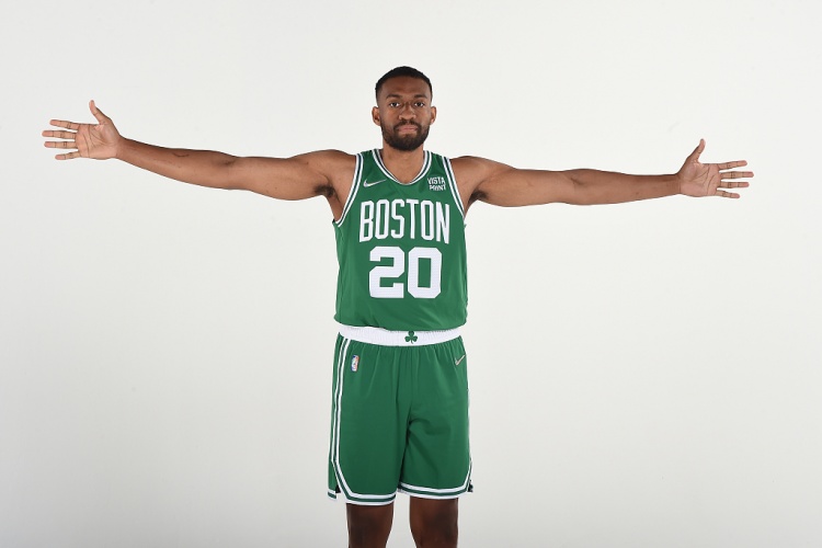  前榜眼帕克：人們說我是悲劇 哪里悲劇？我?guī)е彝ッ撾x了貧民區(qū)