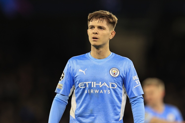  郵報：勒沃庫森仍有意麥卡蒂，可能要求將他加入維爾茨的交易