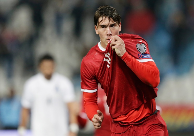  塞爾維亞主帥：DV9在國家隊會一直參賽，并證明尤文錯誤地對待他