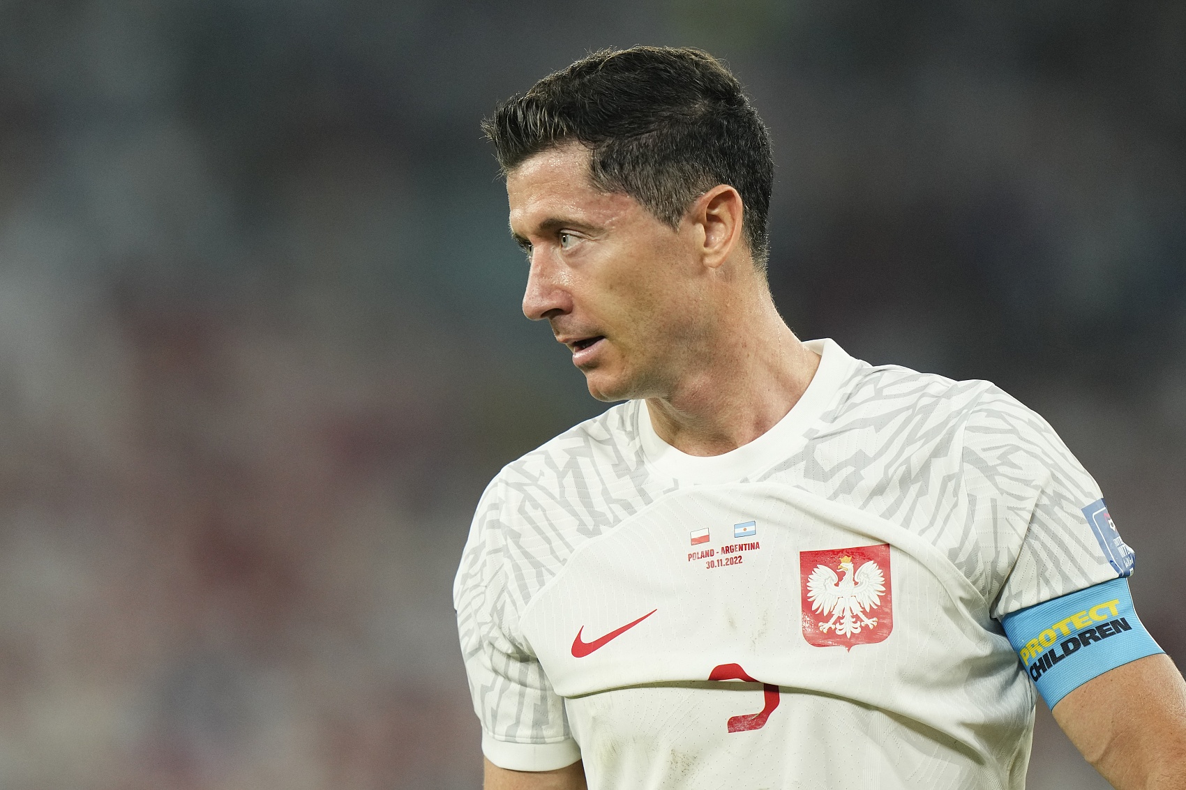  世體：小腿不適的萊萬不會提前返回巴薩，他可以出戰(zhàn)馬耳他