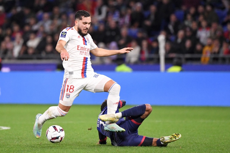  誰能免簽？21歲切爾基合同僅剩1年，近6場法甲為里昂貢獻(xiàn)2球8助攻