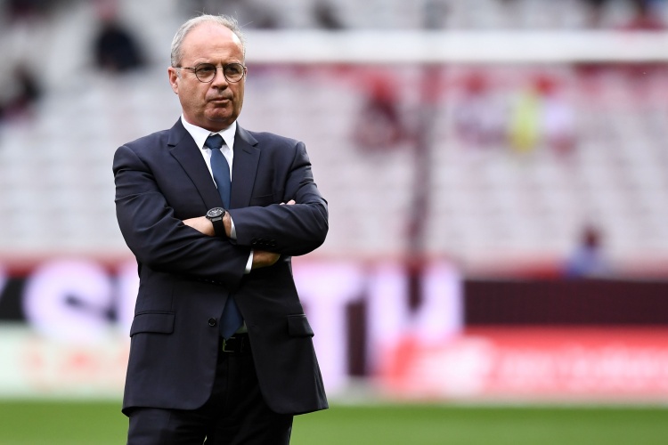  法媒：沙特足協(xié)想要聘請(qǐng)巴黎總監(jiān)坎波斯，簽約十年年薪接近2千萬