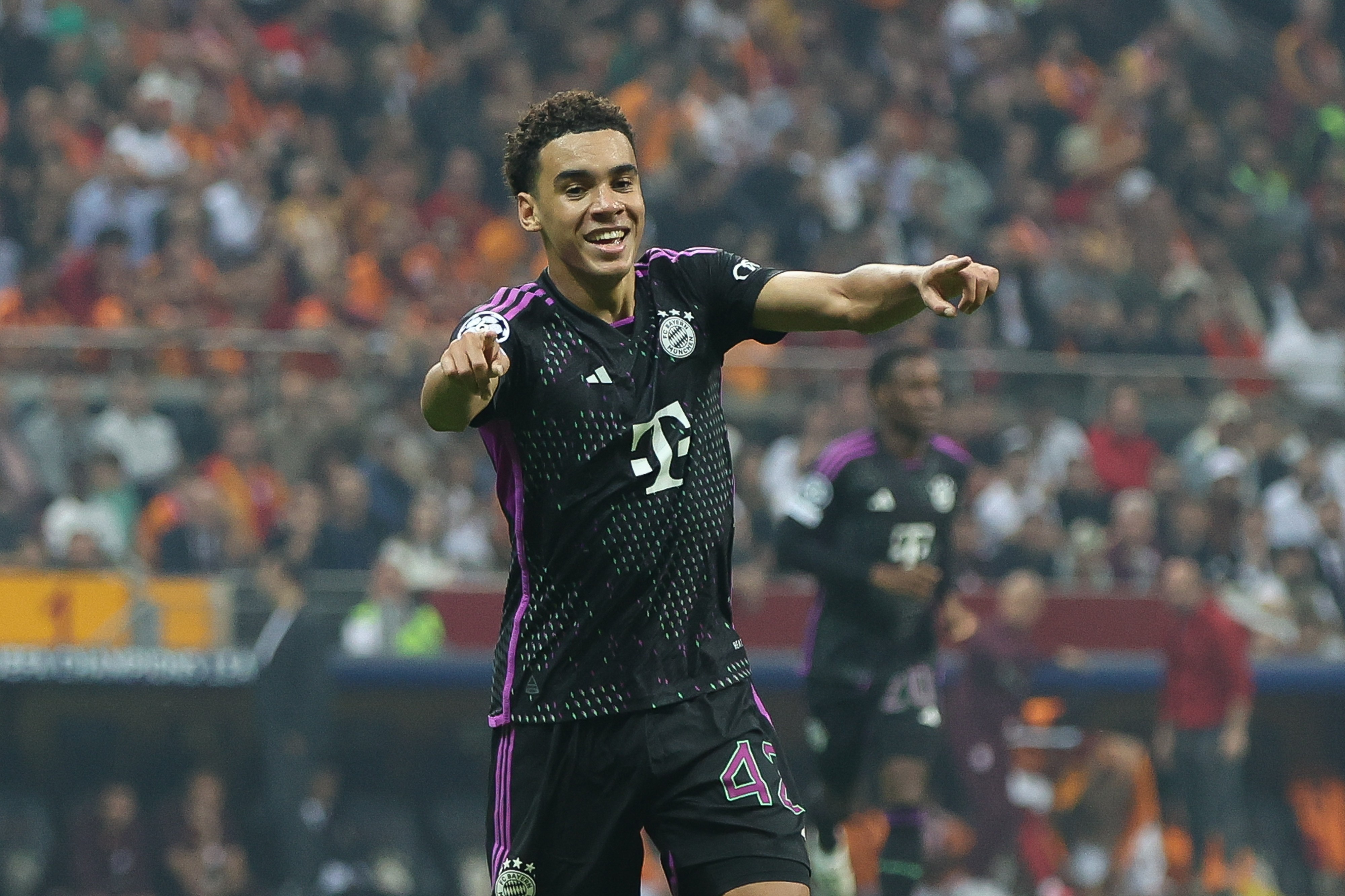  德媒：拜仁想在成立125周年紀(jì)念日官宣穆西亞拉續(xù)約，預(yù)計能實(shí)現(xiàn)