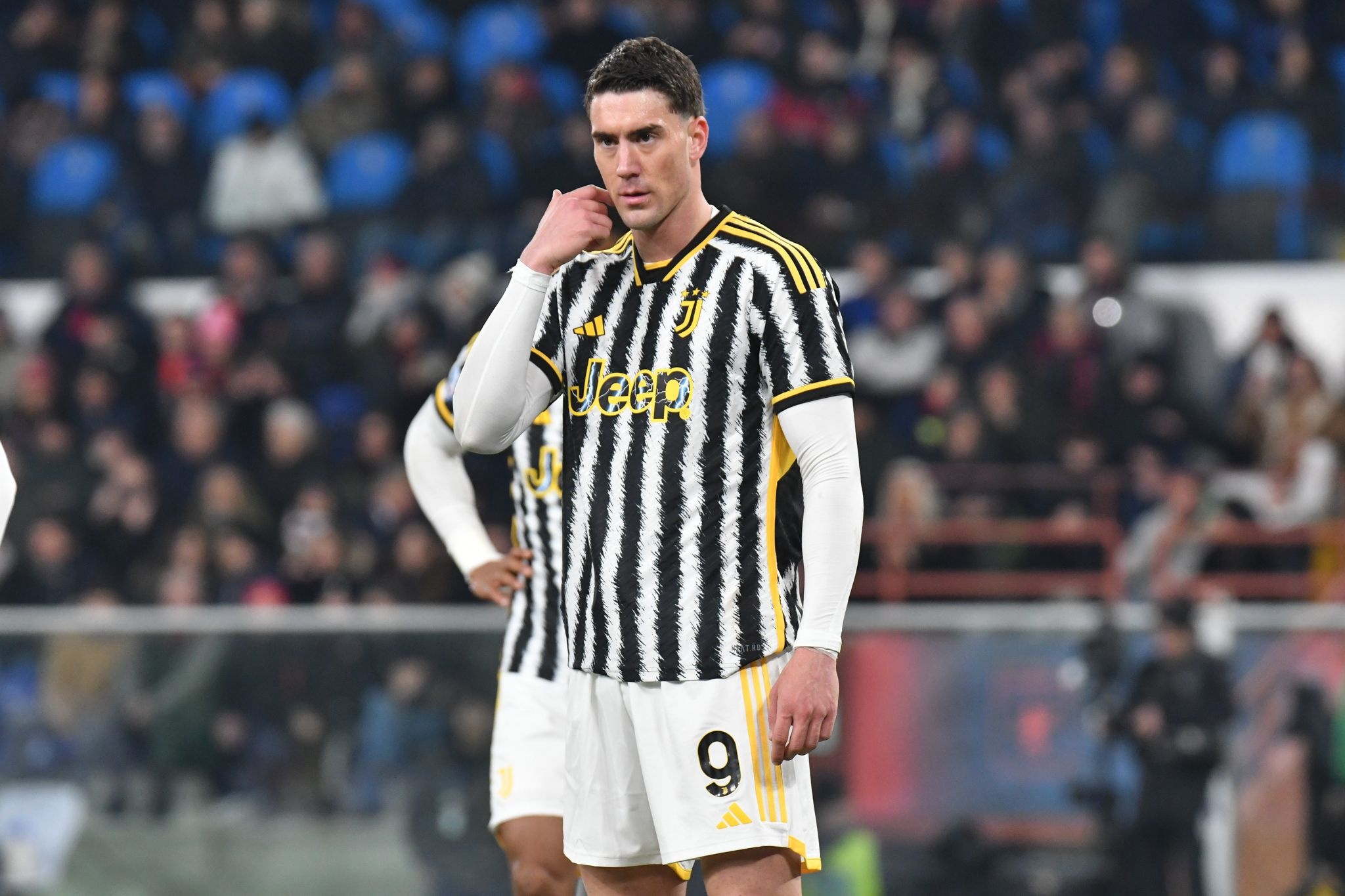  弗拉霍維奇意甲19場8球，穆阿尼3場5球已并列隊內(nèi)射手榜第二