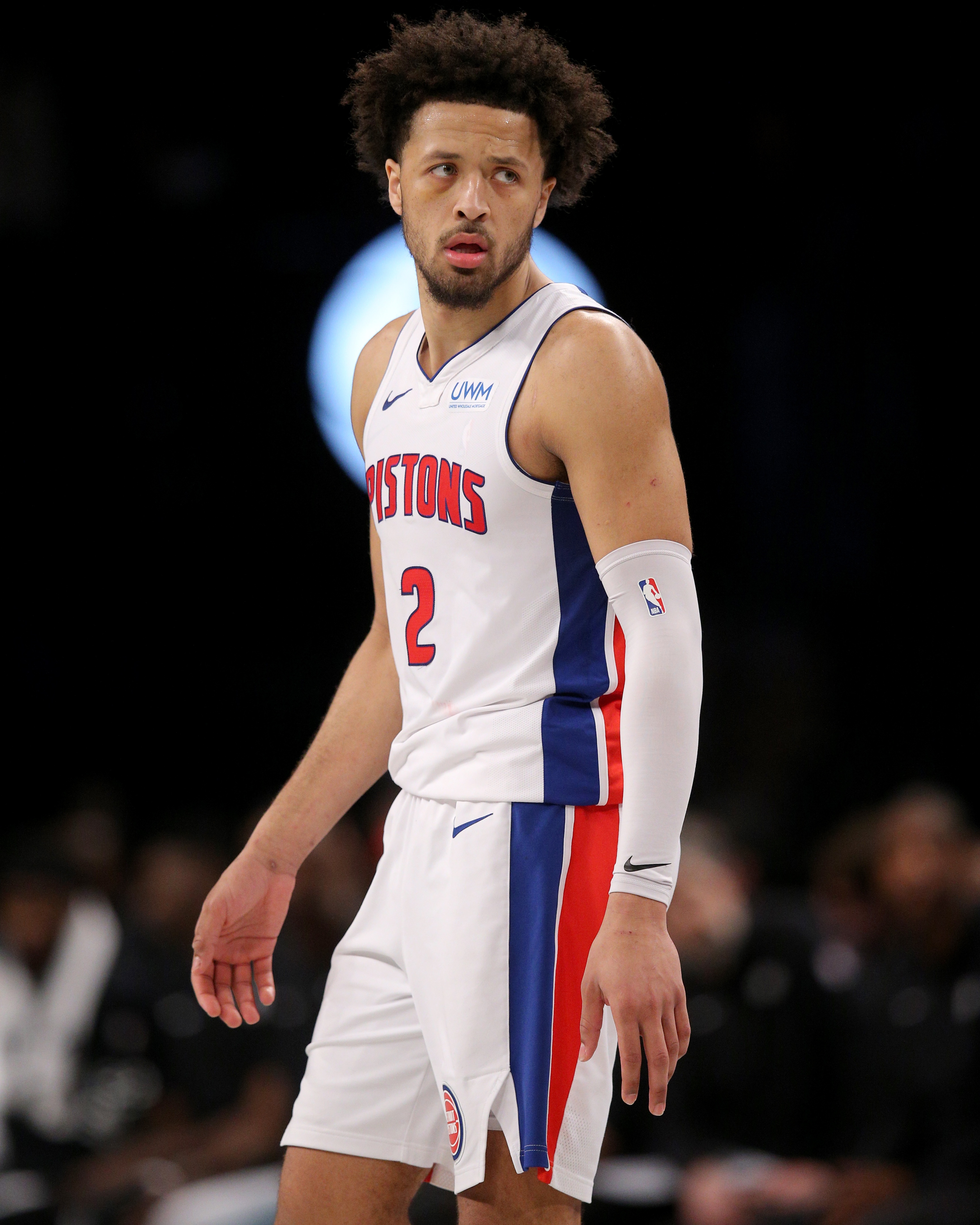  巨星風采！CC半場10投8中得到17分6助攻3籃板1搶斷 正負值+25