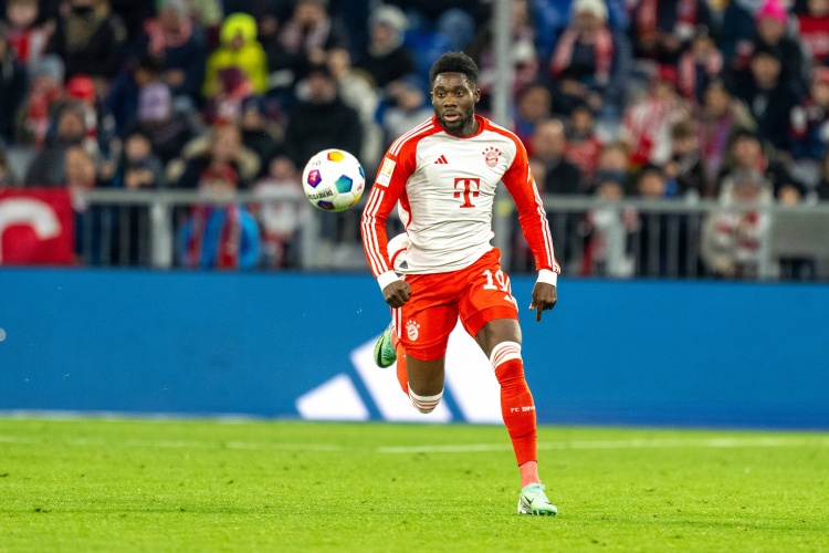  加拿大足協(xié)回應(yīng)德雷森的言論：對(duì)戴維斯我們遵循了適當(dāng)?shù)淖o(hù)理程序