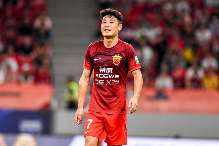  記者：海港新賽季一隊(duì)隊(duì)長(zhǎng)武磊、王燊超、李昂、顏駿凌