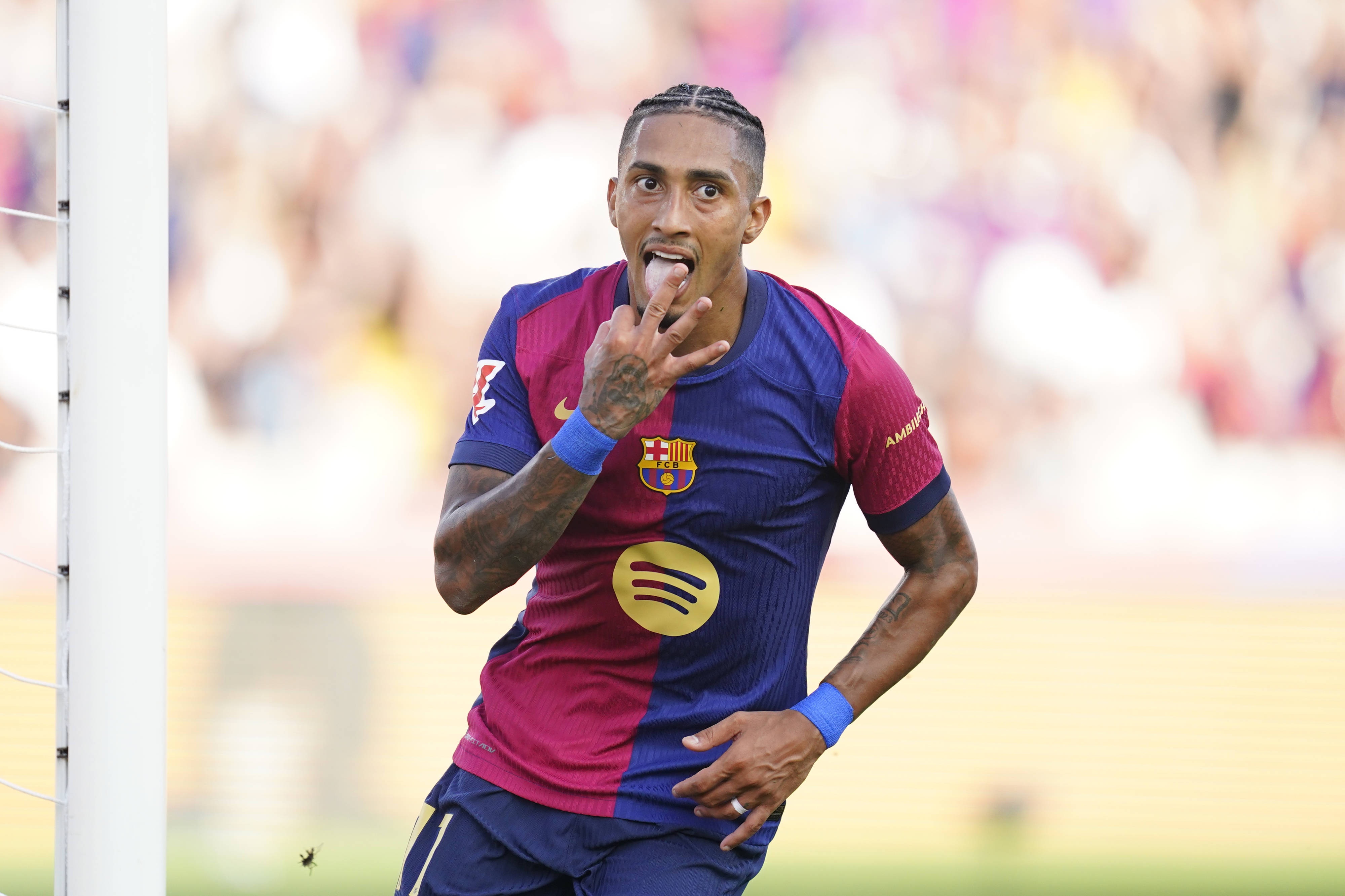  世體：巴薩正和拉菲尼亞談續(xù)約，計(jì)劃續(xù)約至2030年