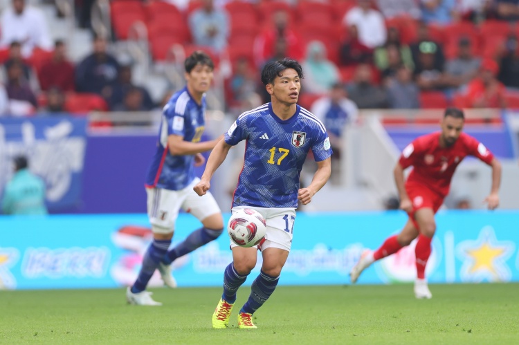  旗手憐央：晉級(jí)世界杯完成最低目標(biāo)，歐冠經(jīng)驗(yàn)對(duì)踢世界杯有用