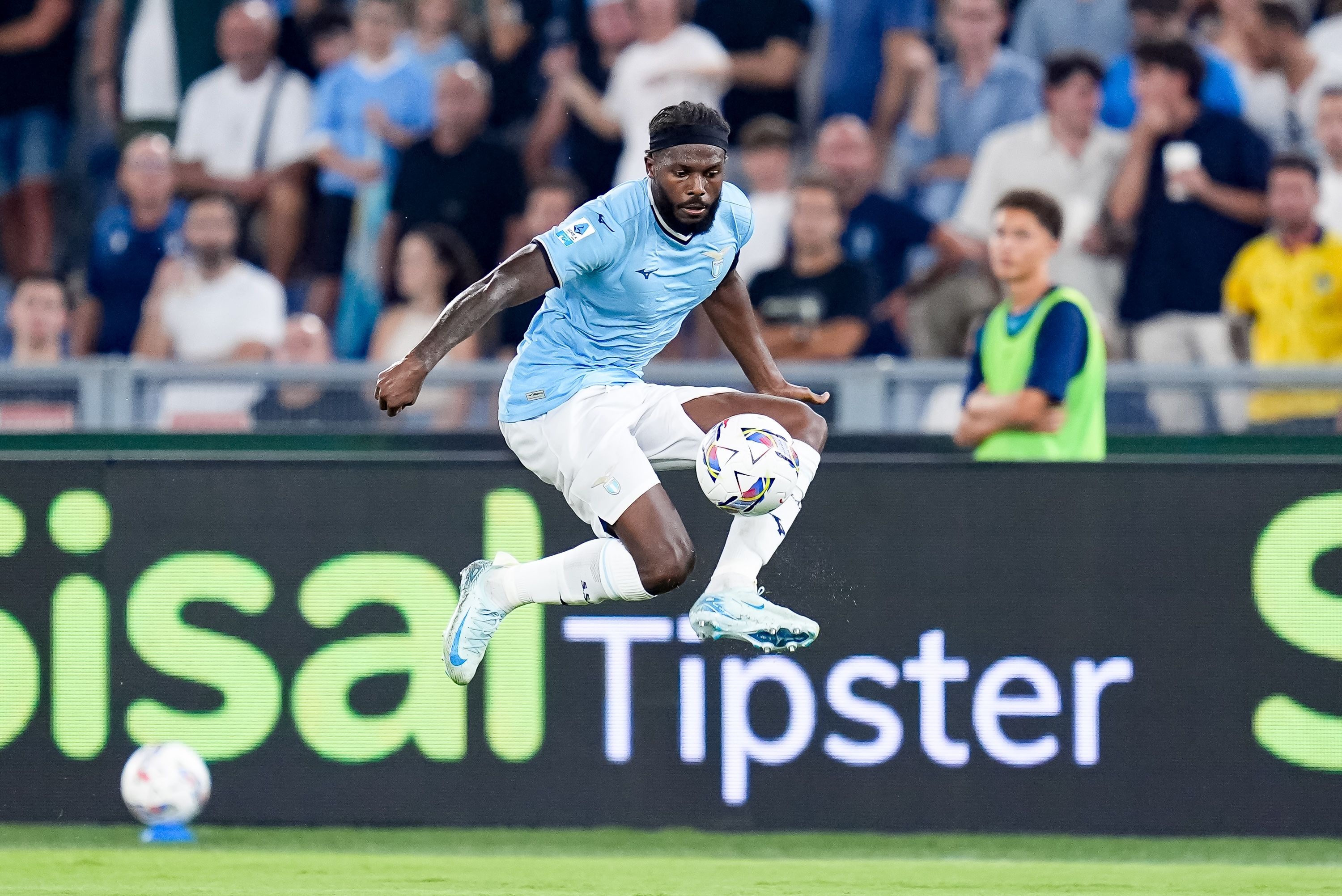  意媒：米蘭和切爾西有意阿森納租將塔瓦雷斯，拉齊奧要價6000萬歐