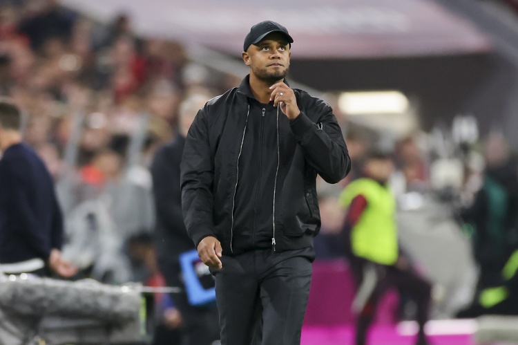  圖片報(bào)：孔帕尼取消了拜仁歐冠賽后的休息，全隊(duì)繼續(xù)備戰(zhàn)藥廠