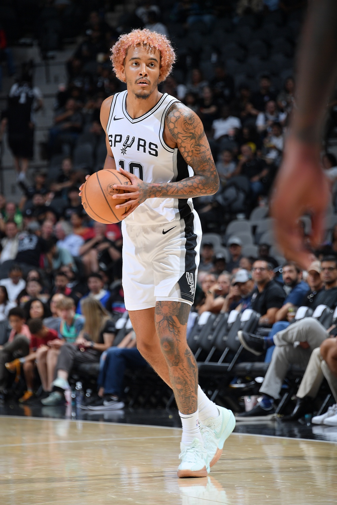  不冷靜！索漢9中7得15分3板1助 與范德彪沖突雙雙被驅(qū)逐