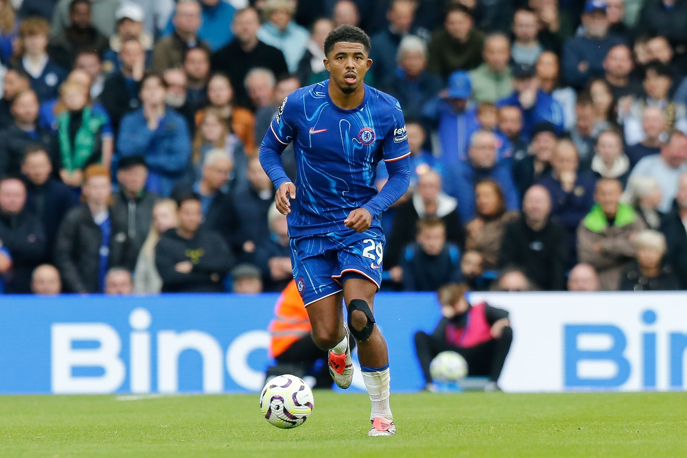  福法納遭種族歧視網(wǎng)暴，切爾西發(fā)聲明：對(duì)此行為絕不容忍