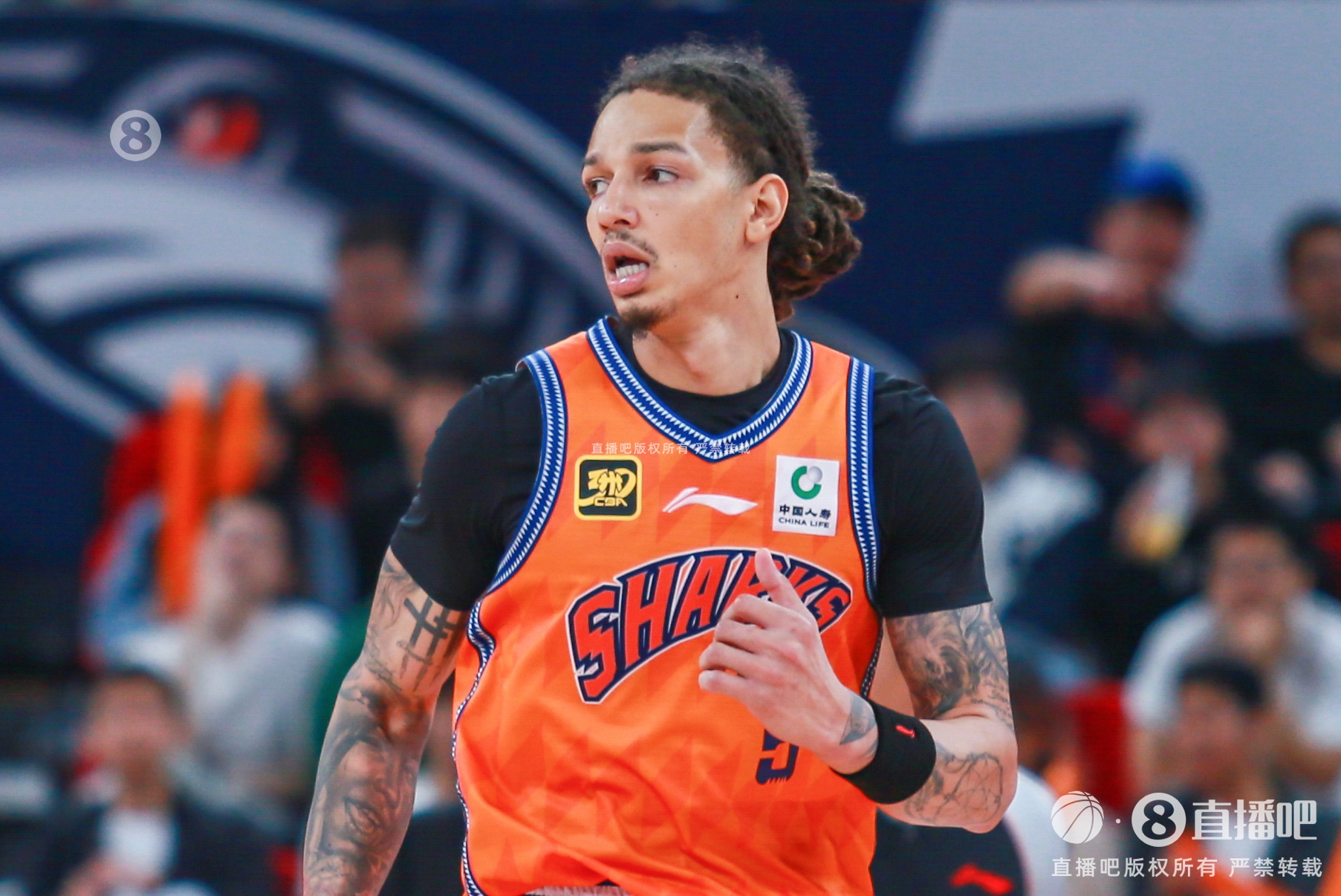  剛奪俱樂(lè)部杯冠軍！直播吧：上海外援威爾遜已轉(zhuǎn)為賽季全保障合同