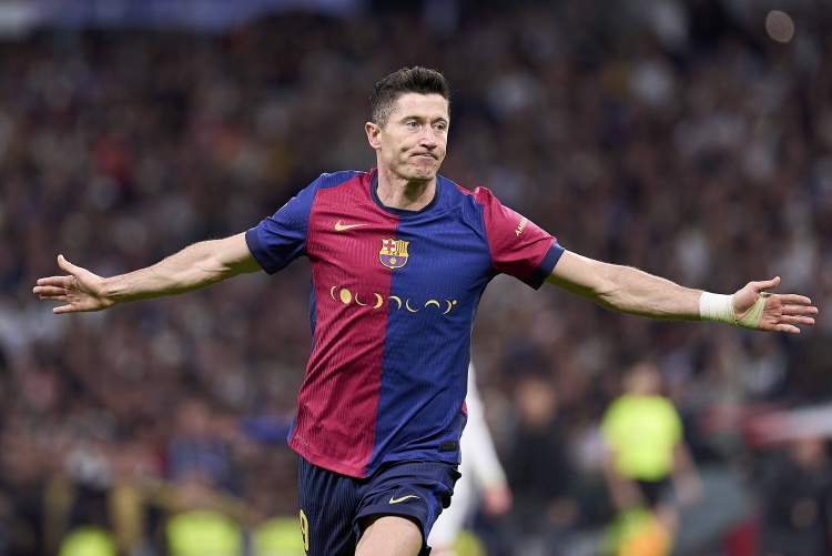  每體：巴薩即將續(xù)約萊萬、什琴斯尼和伯納爾，預(yù)計(jì)一起官宣